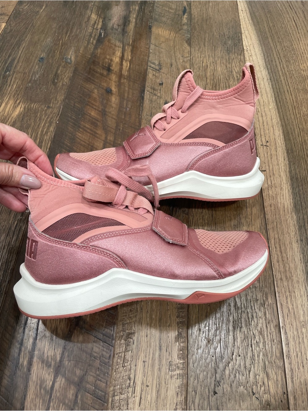 Puma Phenom high top sneakers 6.5